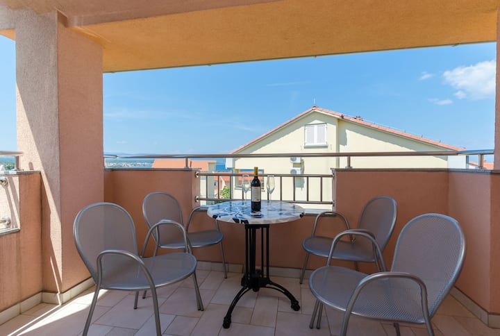 Appartement Dunja (86511-a6) - Malinska