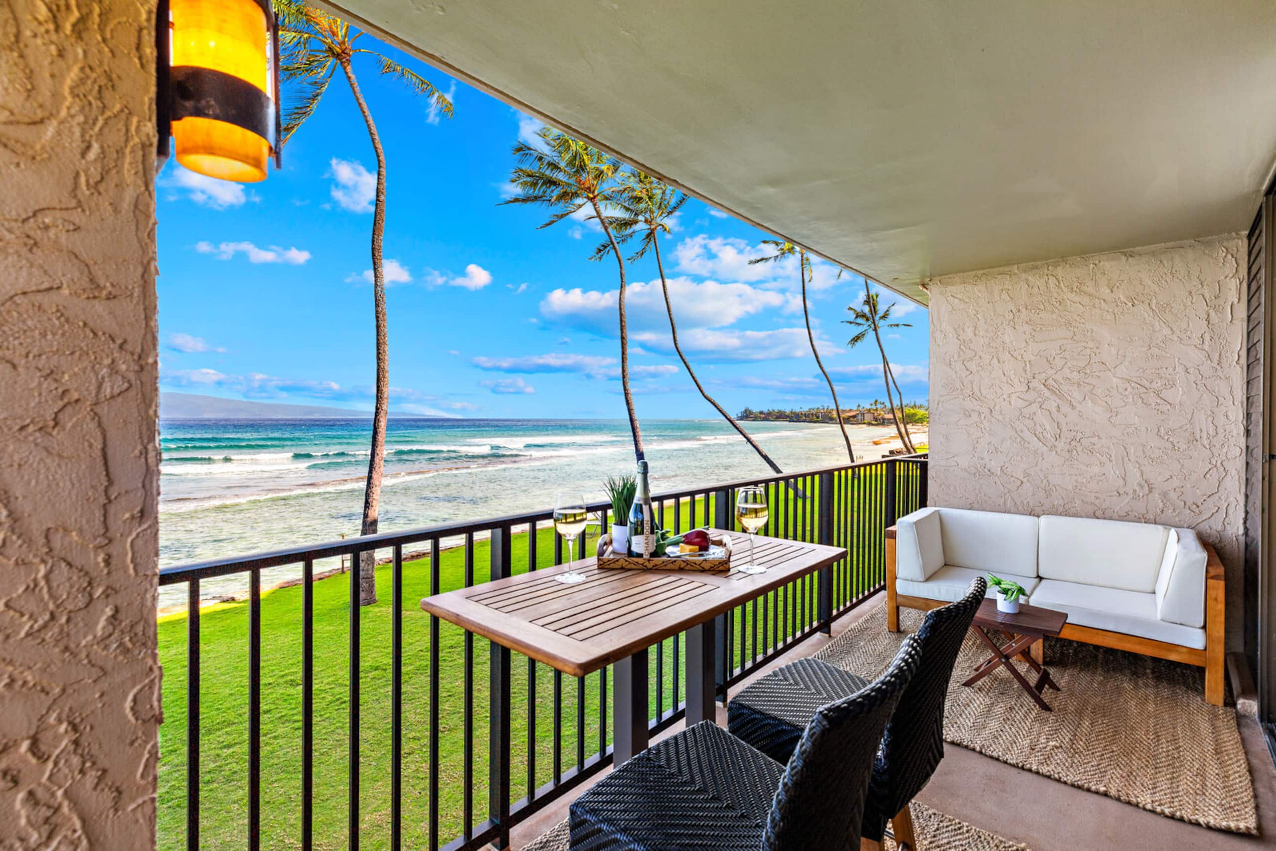 Condo in Lahaina · ★5.0 · 1 bedroom · 2 beds · 1 bath - Image 6