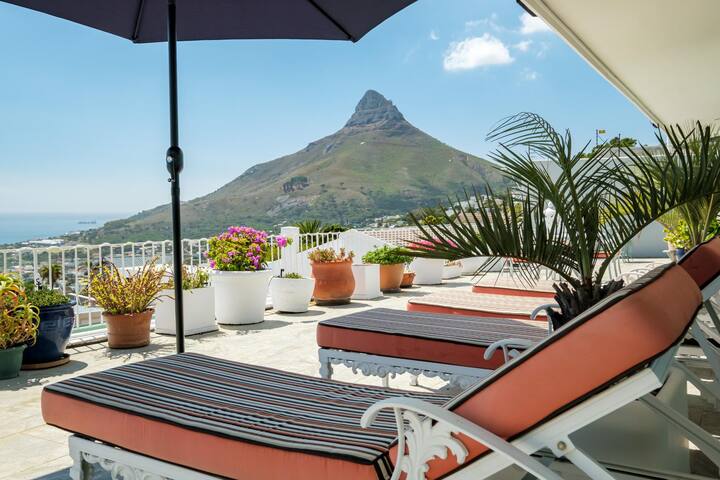 3bed with Indoor Pool and Sea Views The Sanctuary gallery image 5