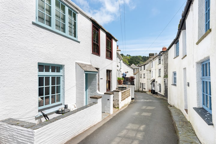 Wy Wurrie, Polperro - Polperro