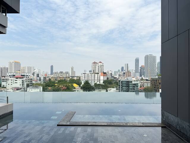 Grand Duplex 2BR︱Ultra Fast WiFi ︱BTS Thonglor gallery image 4