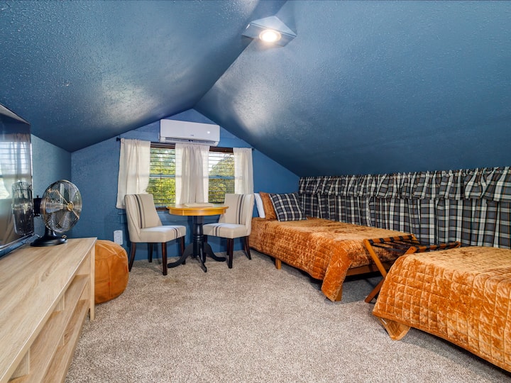 Schlafzimmer 4