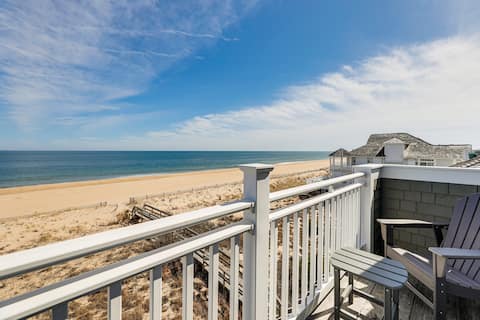 Steps to Shore: Spacious Bethany Beach Retreat
