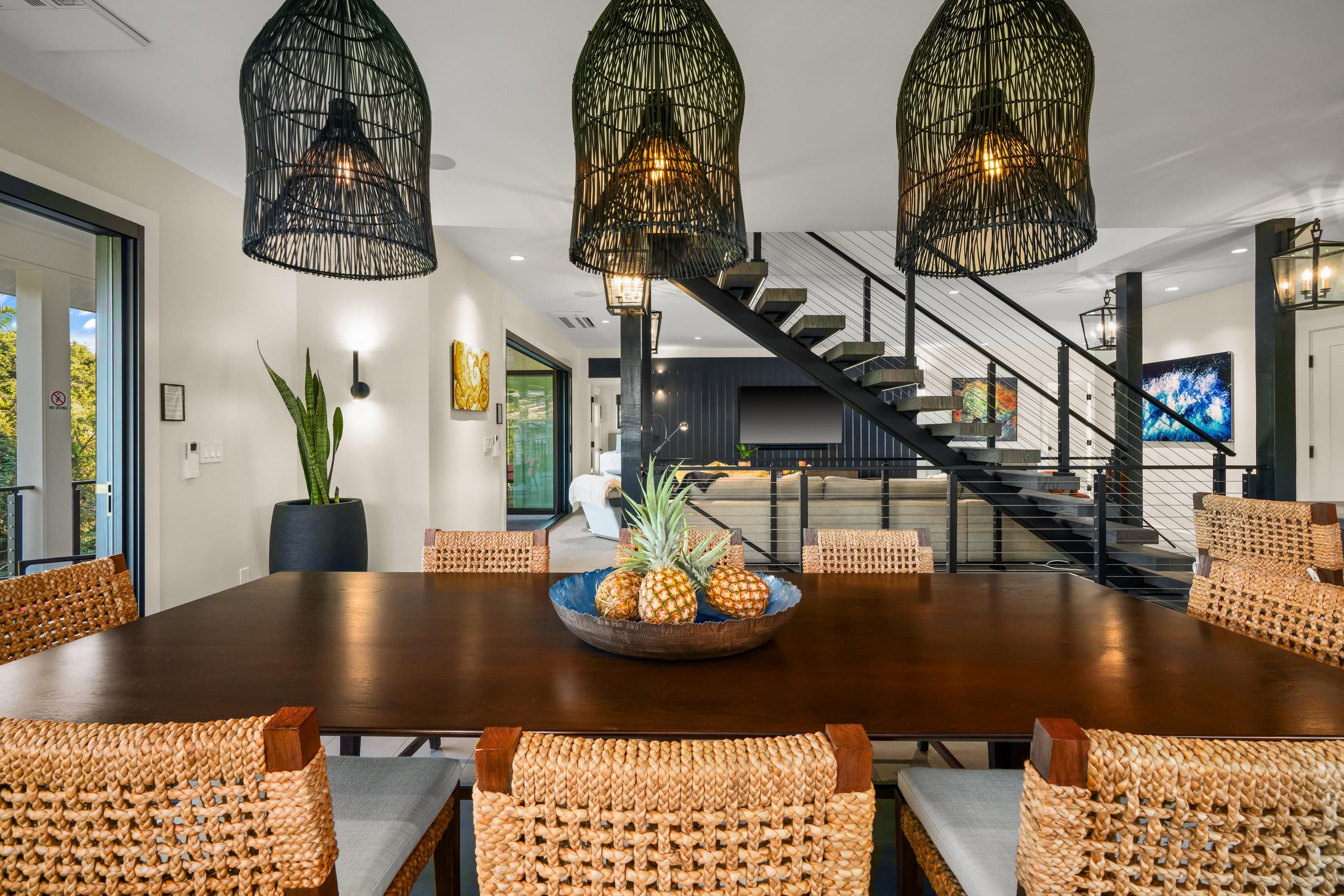 Modern Luxury Meets Tranquility - Photo 14