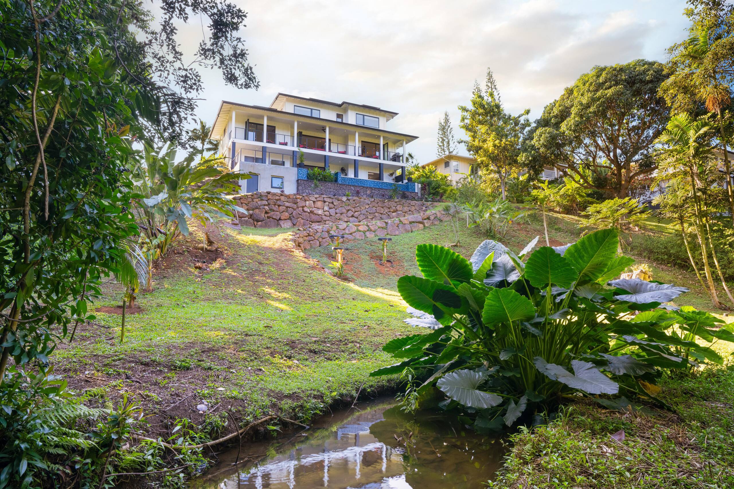Modern Luxury Meets Tranquility - Photo 17