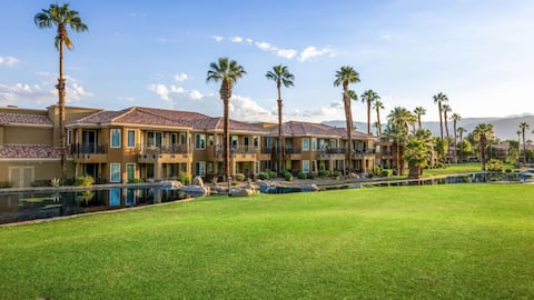 Top Airbnb: Marriott Desert Springs Villas II 2BD in Palm Desert