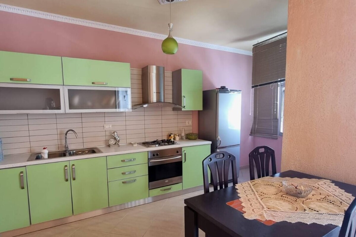 Listing 1381653046550879033