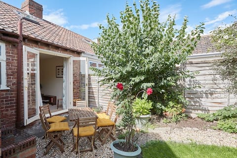 Host & Stay | Princes Road