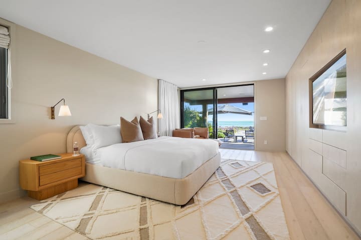 The Surf Lodge by Stay Awhile Villas gallery image 4