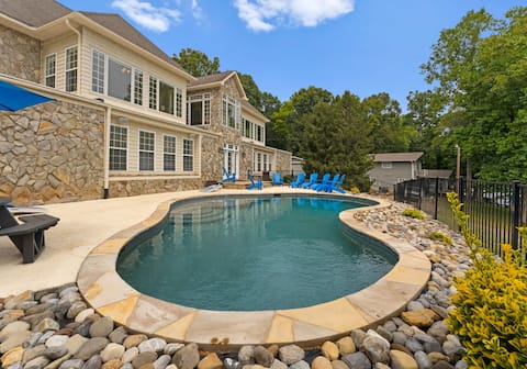 Whitetail Cove by AvantStay | Lakefront, Sleeps 20