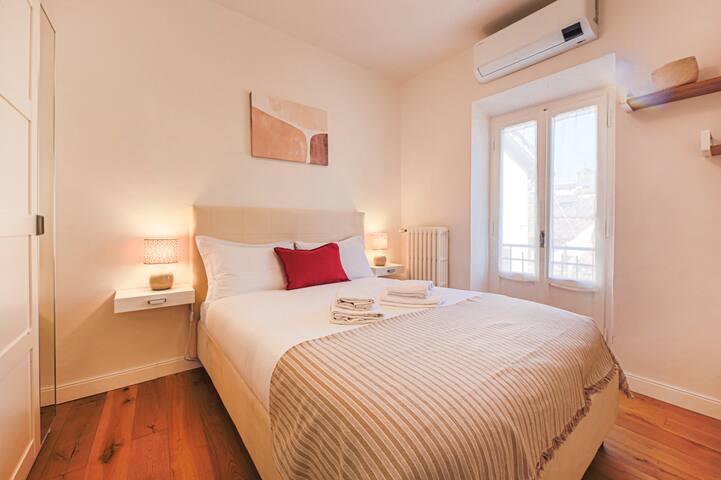 Matilda’s Dream lovely apartment with balcony gallery image 3