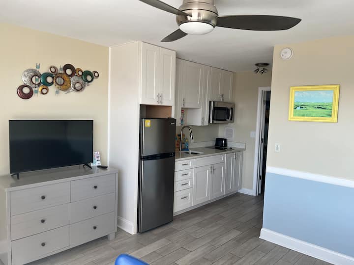Cara Mara 309 | Oceanview | Modern Finishes - Condominiums for