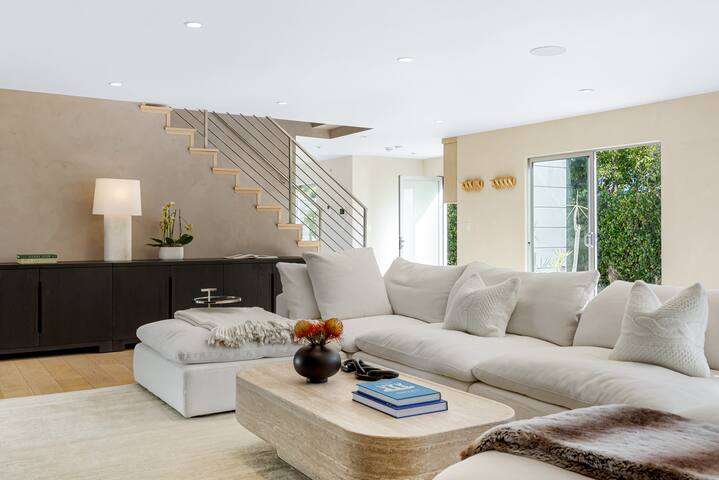 Hollywood Views + Private Pool | Near Sunset Strip gallery image 5