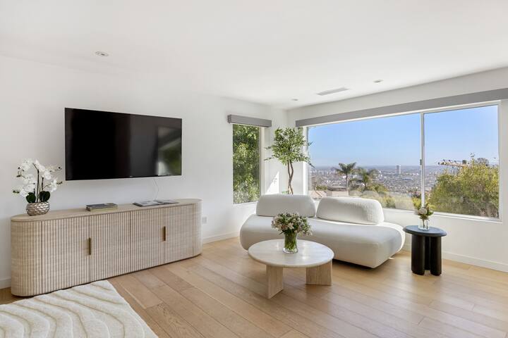 Hollywood Views + Private Pool | Near Sunset Strip gallery image 3