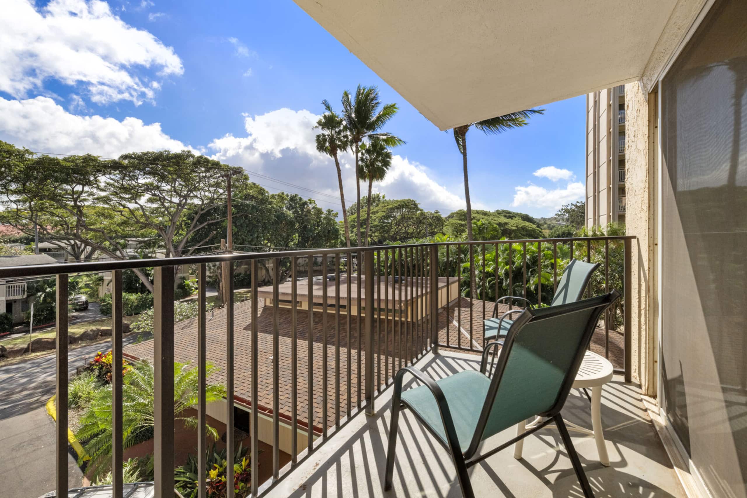 Home in Lahaina · ★5.0 · 2 bedrooms · 3 beds · 2 private baths - Image 26