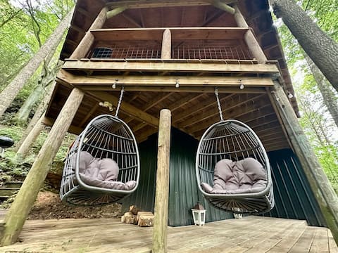 Foxglove | Inside Nada Tunnel | Trails + Hot Tub