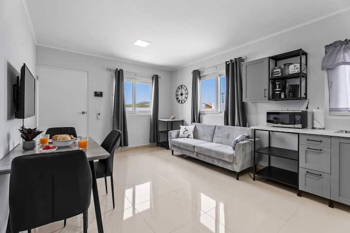 Newly Built Comfy Apartment | Pool & Bbq By Lucha - Aruba