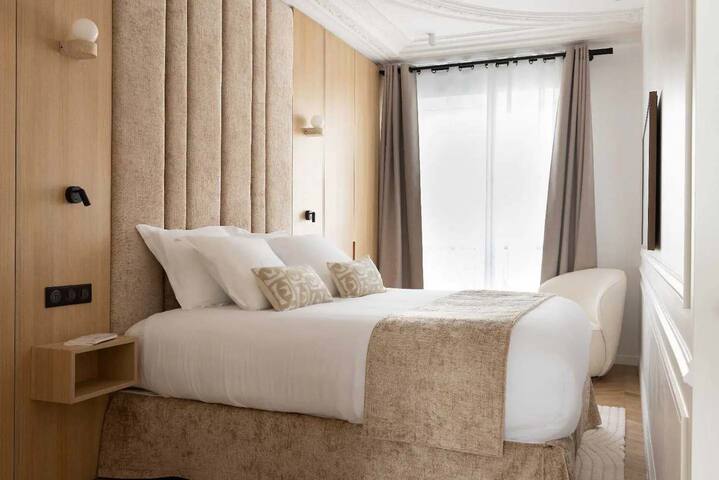 Chic Apartment with AC – 3BR/6P – Palais Garnier