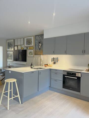 Townhouse – perfect for familiy – townhouse -famil gallery image 4