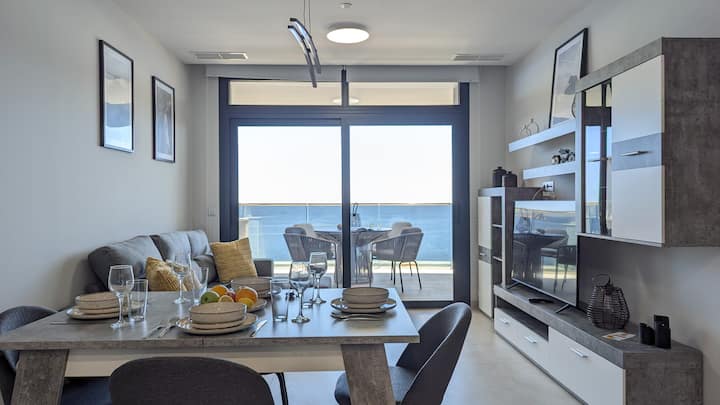 Sunset Cliffs Vacation Apartment - Villajoyosa