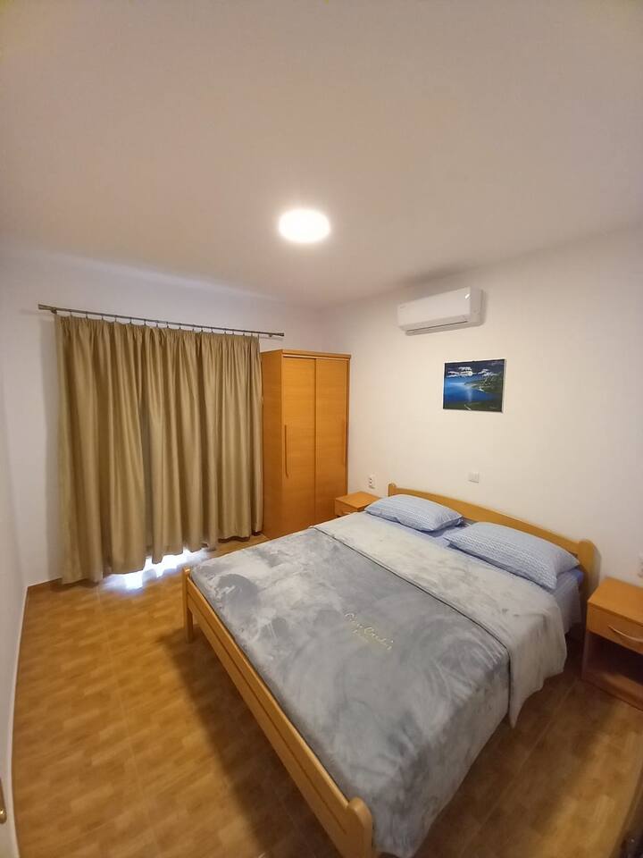 Dhoma e gjumit 1, Sipërfaqja: 9 m²