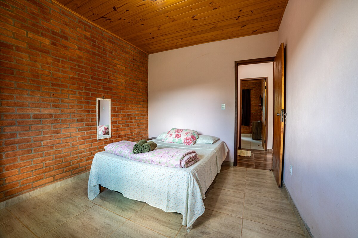 Თეთრეული და პირსახოცები ხელმისაწვდომი იქნება სტუმრობისას!