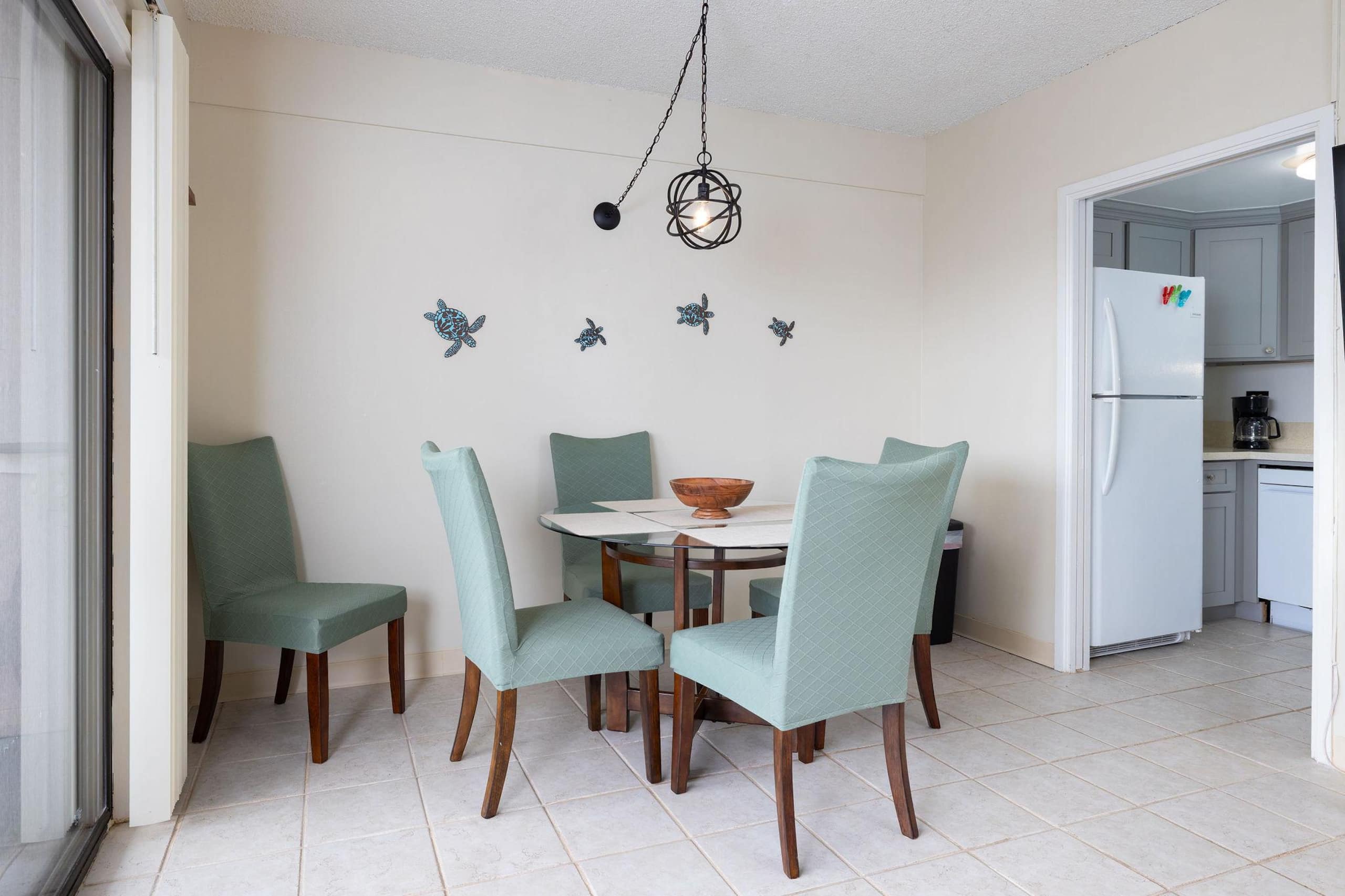 Condo in Kailua-Kona · ★4.5 · 1 bedroom · 2 beds · 1 private bath - Image 20