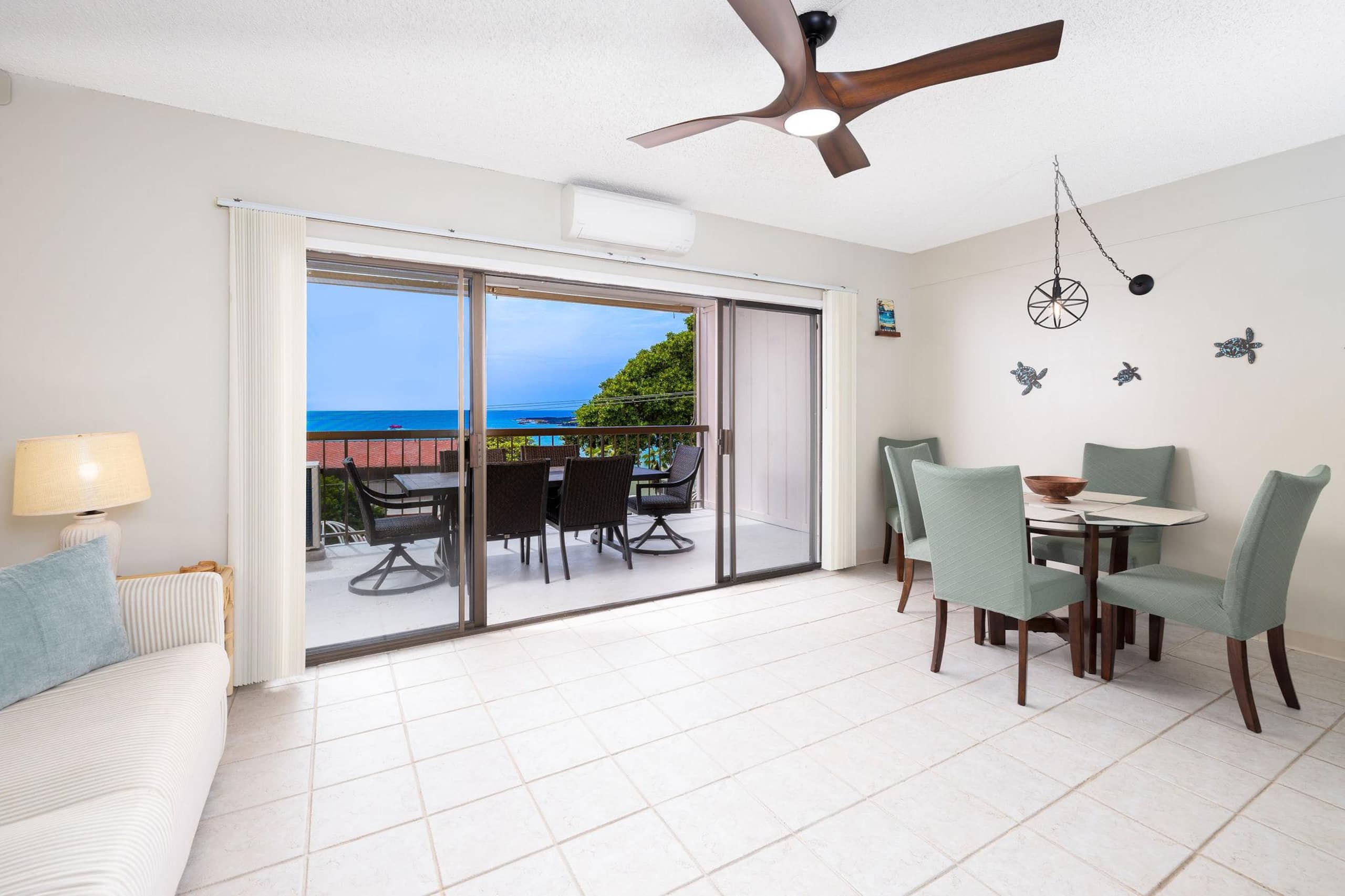 Condo in Kailua-Kona · ★4.5 · 1 bedroom · 2 beds · 1 private bath - Image 22