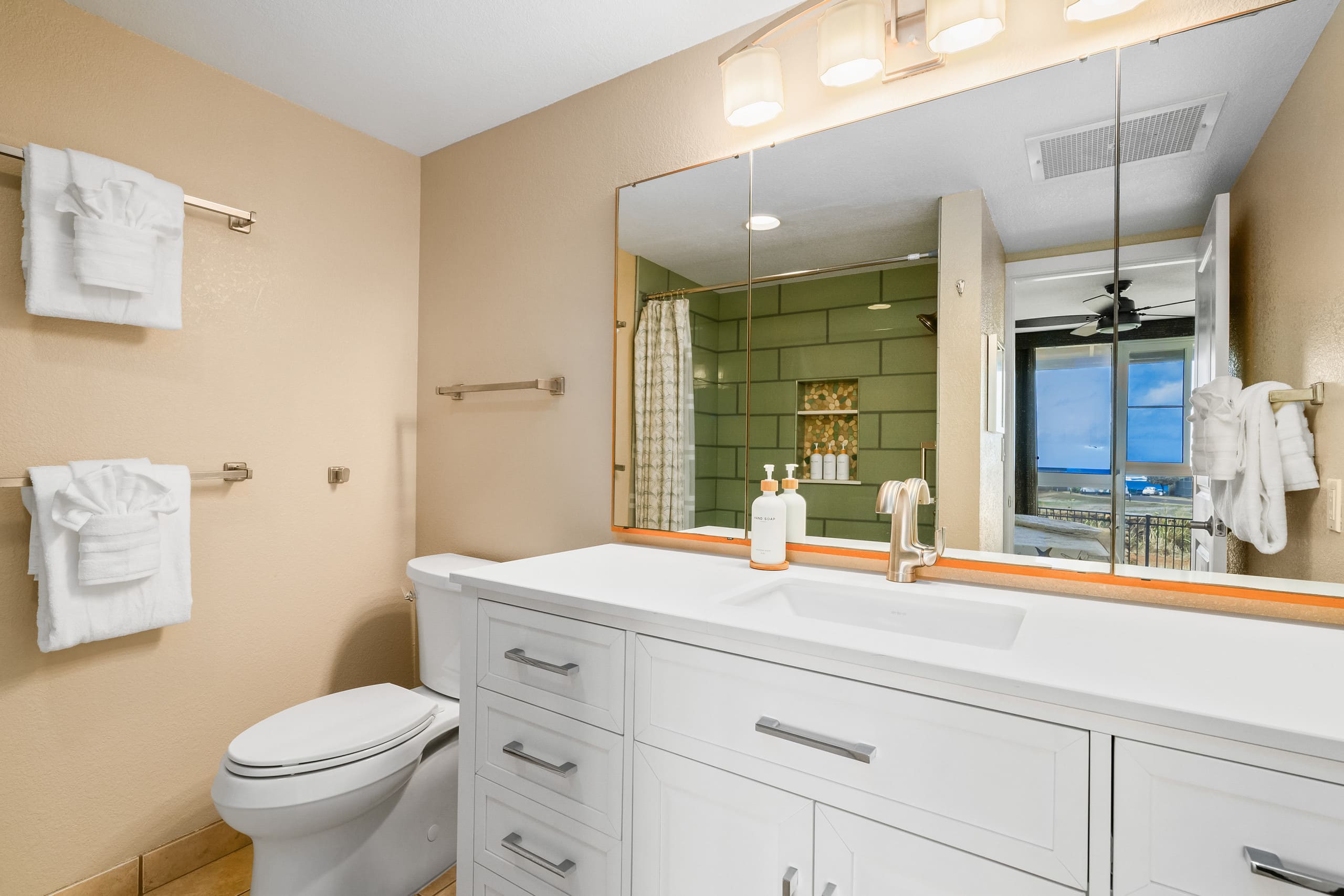 Condo in Koloa · ★4.83 · 2 bedrooms · 4 beds · 2 shared baths - Image 11