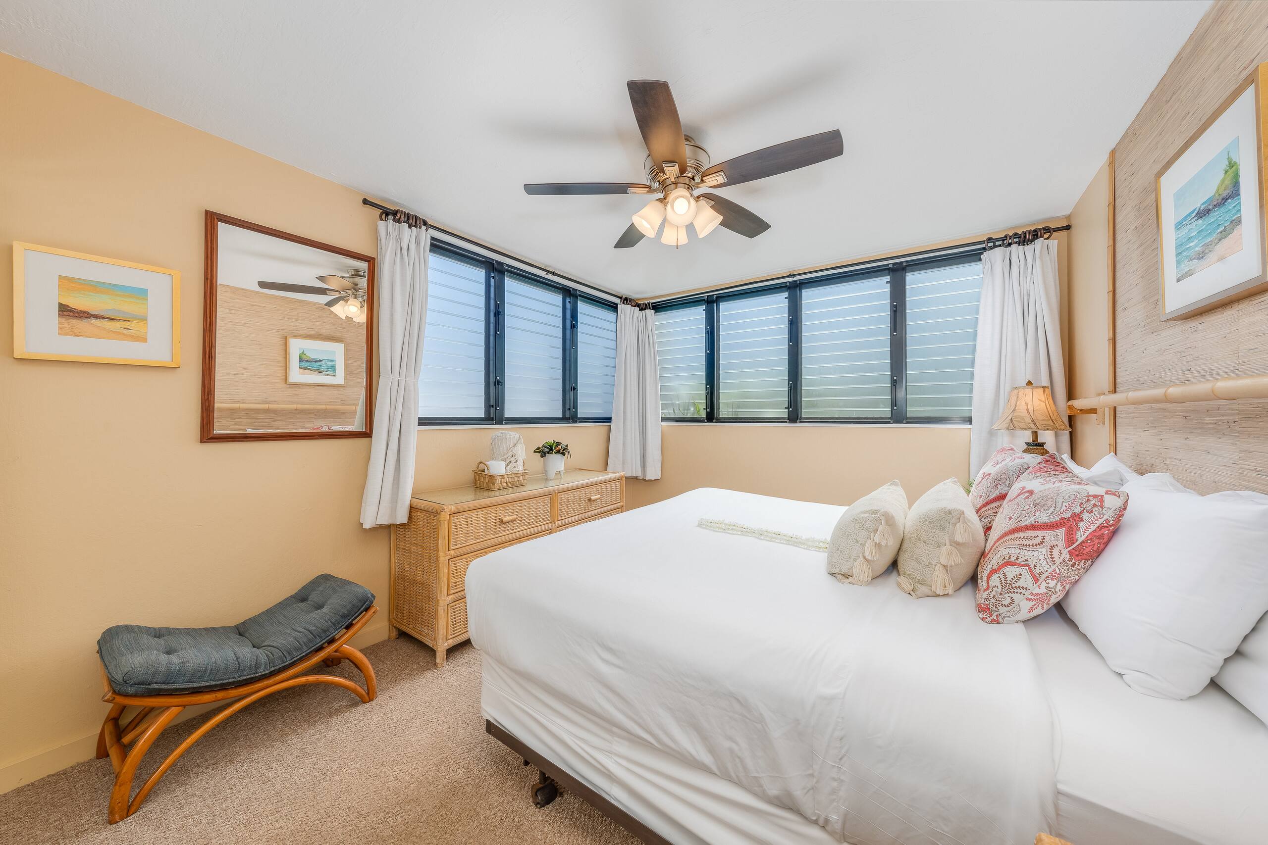 Condo in Lahaina · ★4.74 · 1 bedroom · 2 beds · 1 bath - Image 19