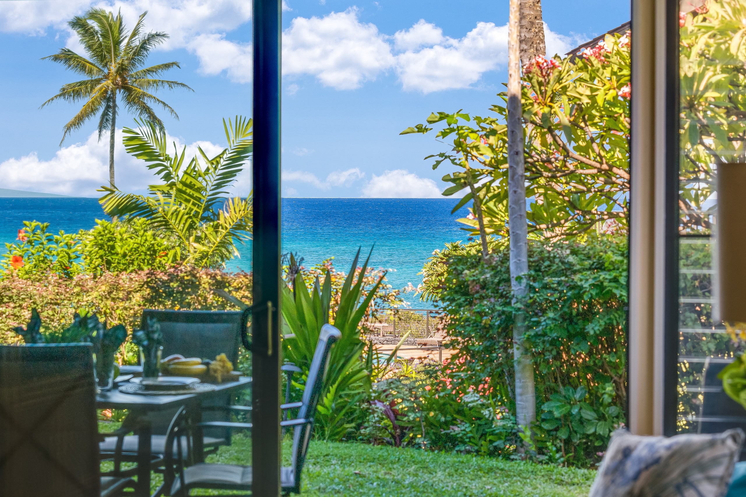 Condo in Lahaina · ★4.74 · 1 bedroom · 2 beds · 1 bath - Image 10