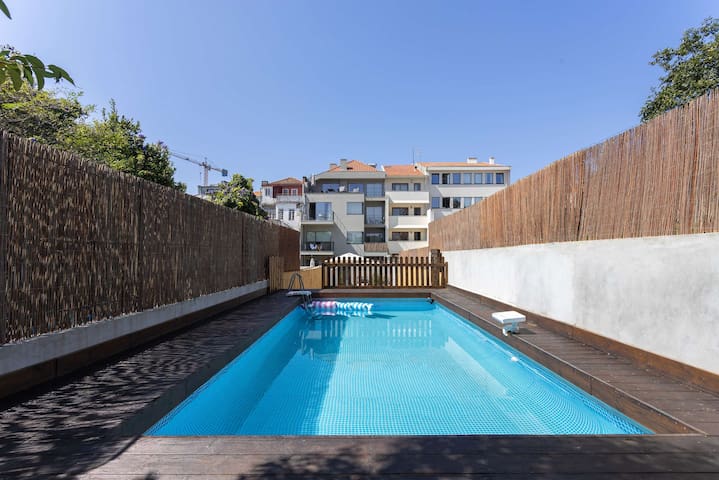 Liiiving in Porto – Pool Paradise Apartment B
