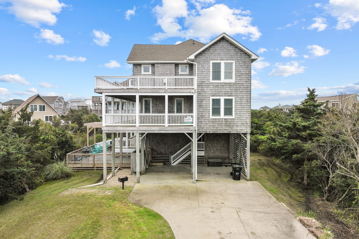 Salvo Beach House | Pool, Hot Tub & Walk to Beach
