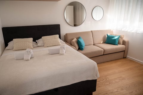 Top Airbnb: Apartments Zagreb West / Studio Zagreb West III in Trešnjevka Jug
