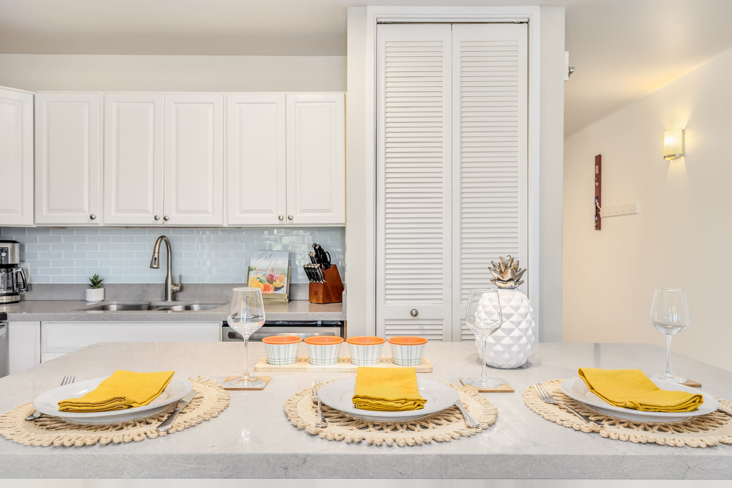 Condo in Kahuku · ★4.85 · 2 bedrooms · 4 beds · 2 private baths - Image 14