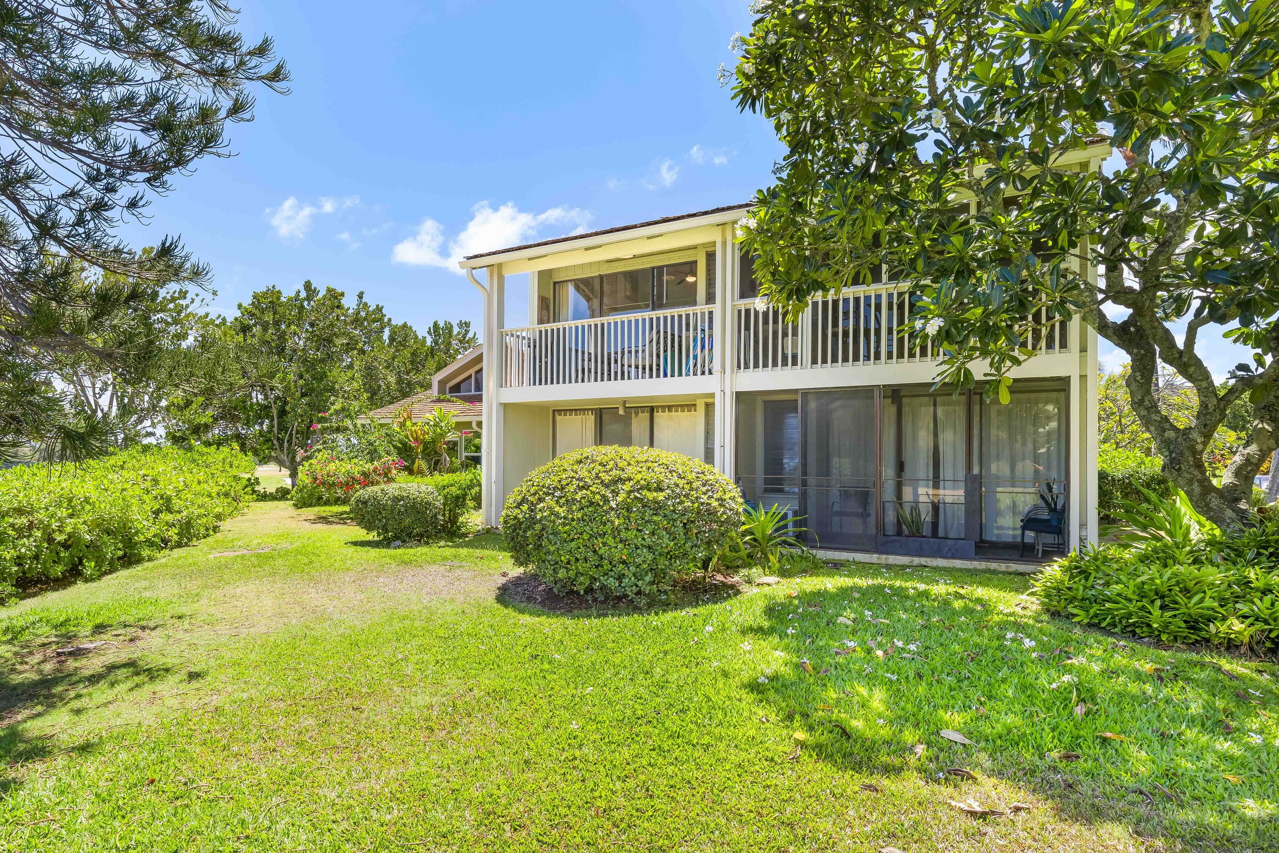 Condo in Kahuku · ★4.85 · 2 bedrooms · 4 beds · 2 private baths - Image 38