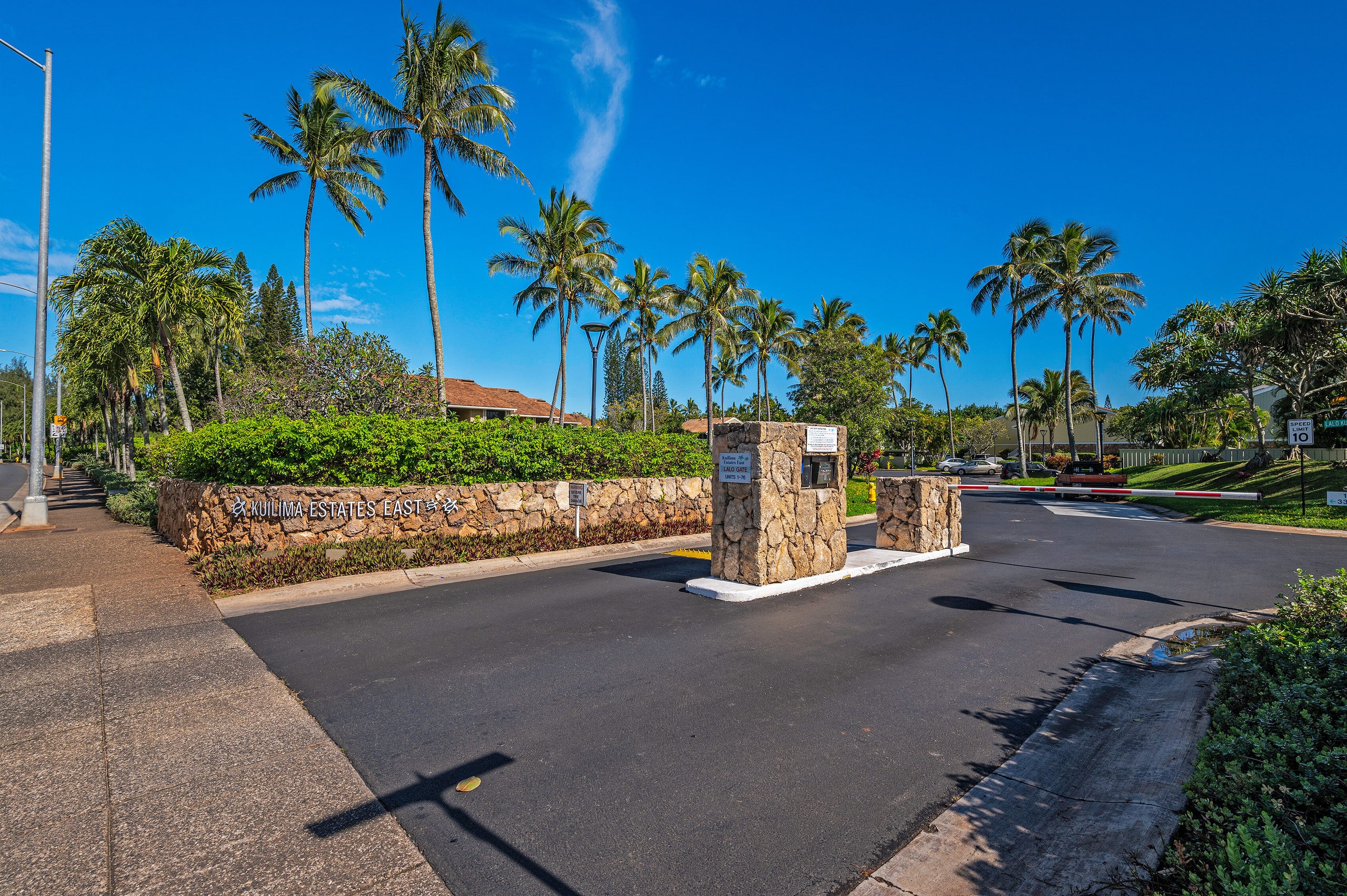 Condo in Kahuku · ★4.85 · 2 bedrooms · 4 beds · 2 private baths - Image 65