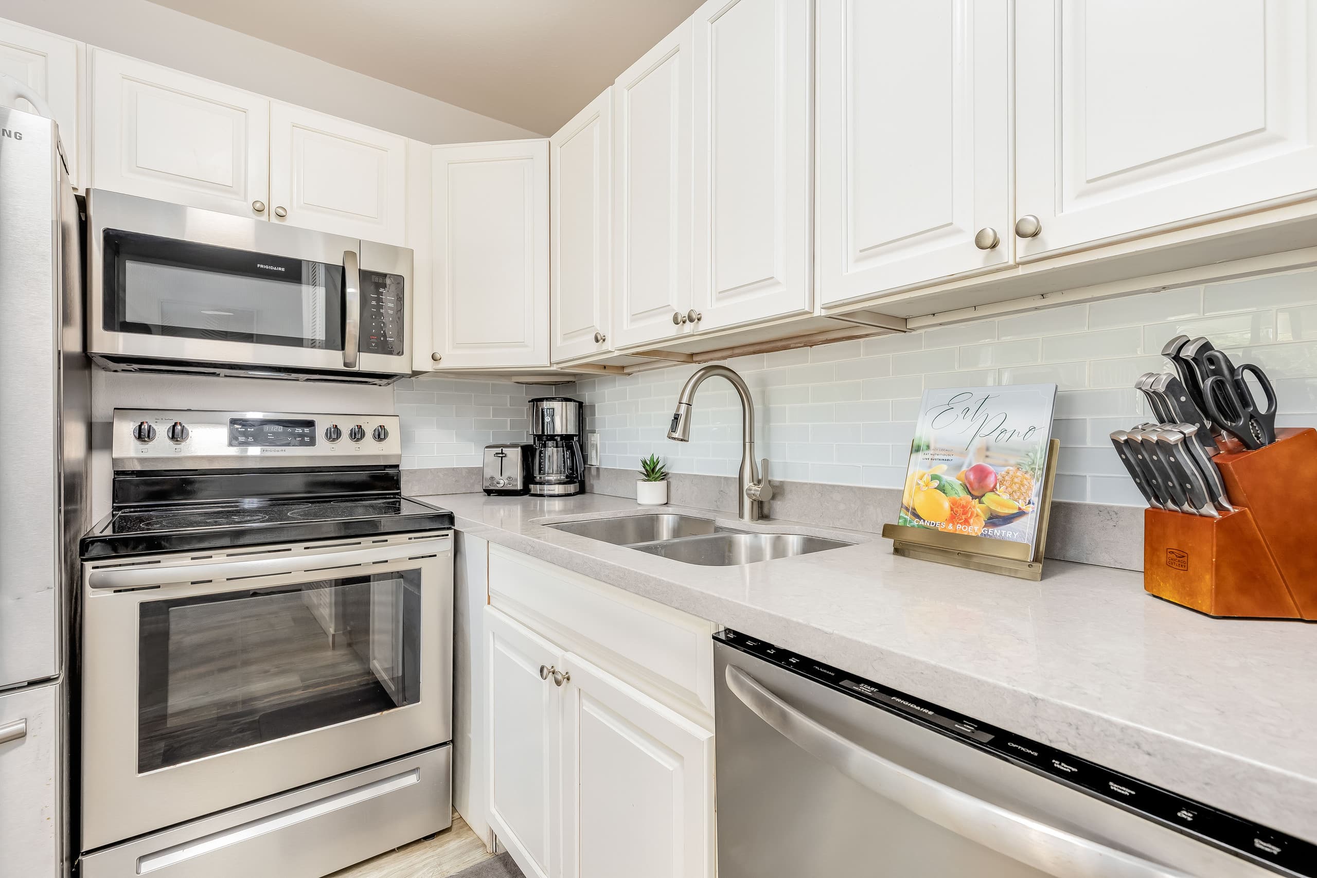 Condo in Kahuku · ★4.85 · 2 bedrooms · 4 beds · 2 private baths - Image 17