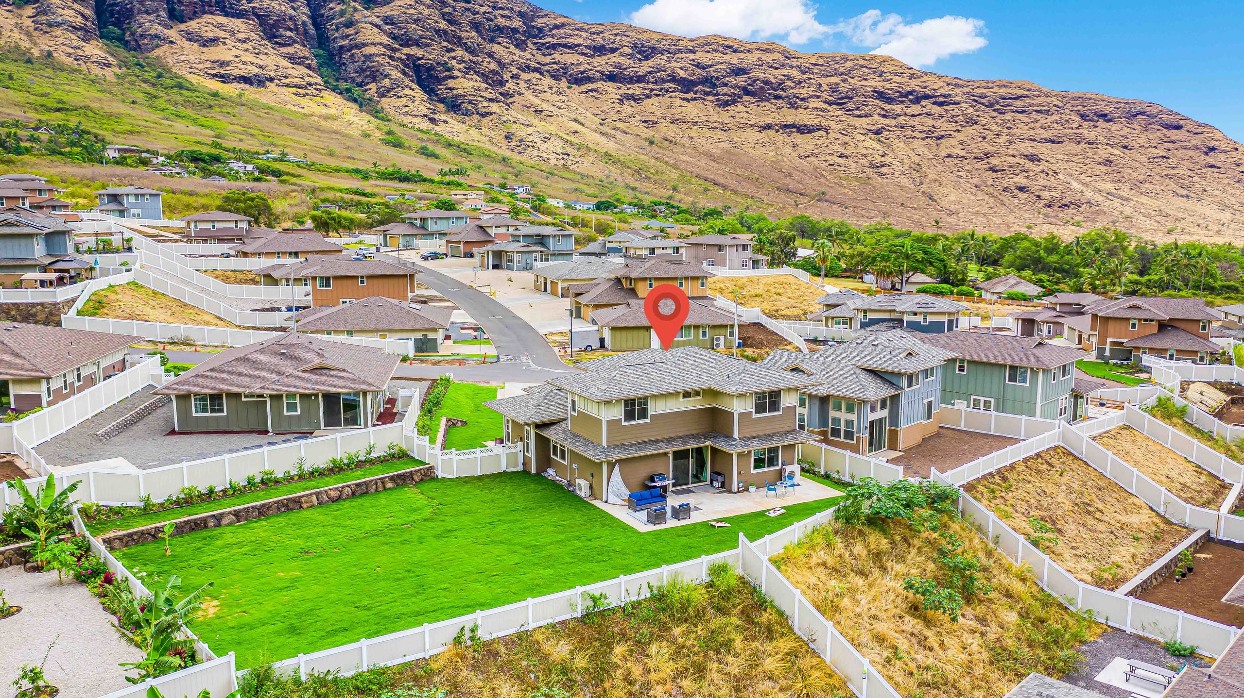 Home in Waianae · ★4.91 · 4 bedrooms · 7 beds · 3.5 private baths - Image 54