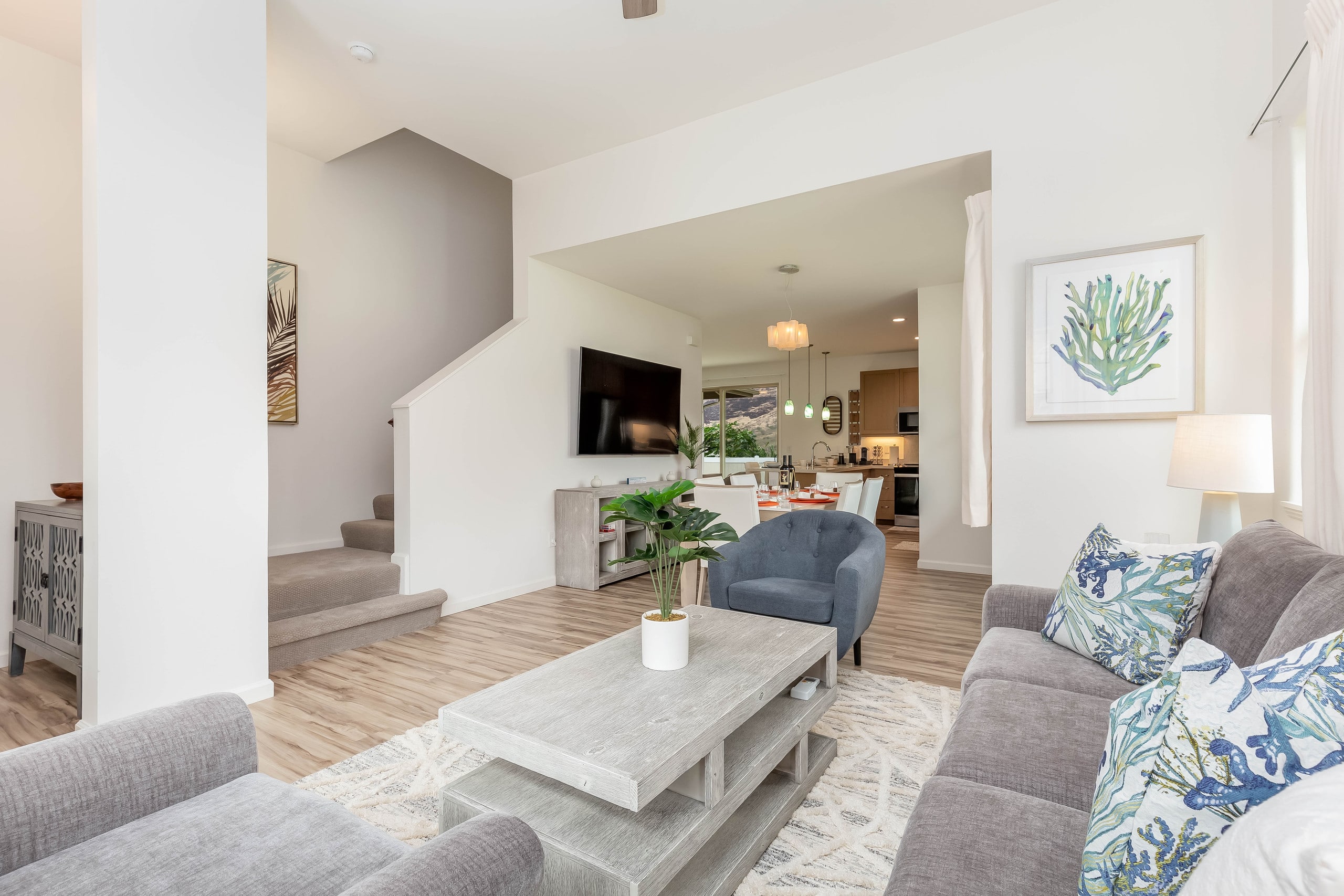 Home in Waianae · ★4.91 · 4 bedrooms · 7 beds · 3.5 private baths - Image 11