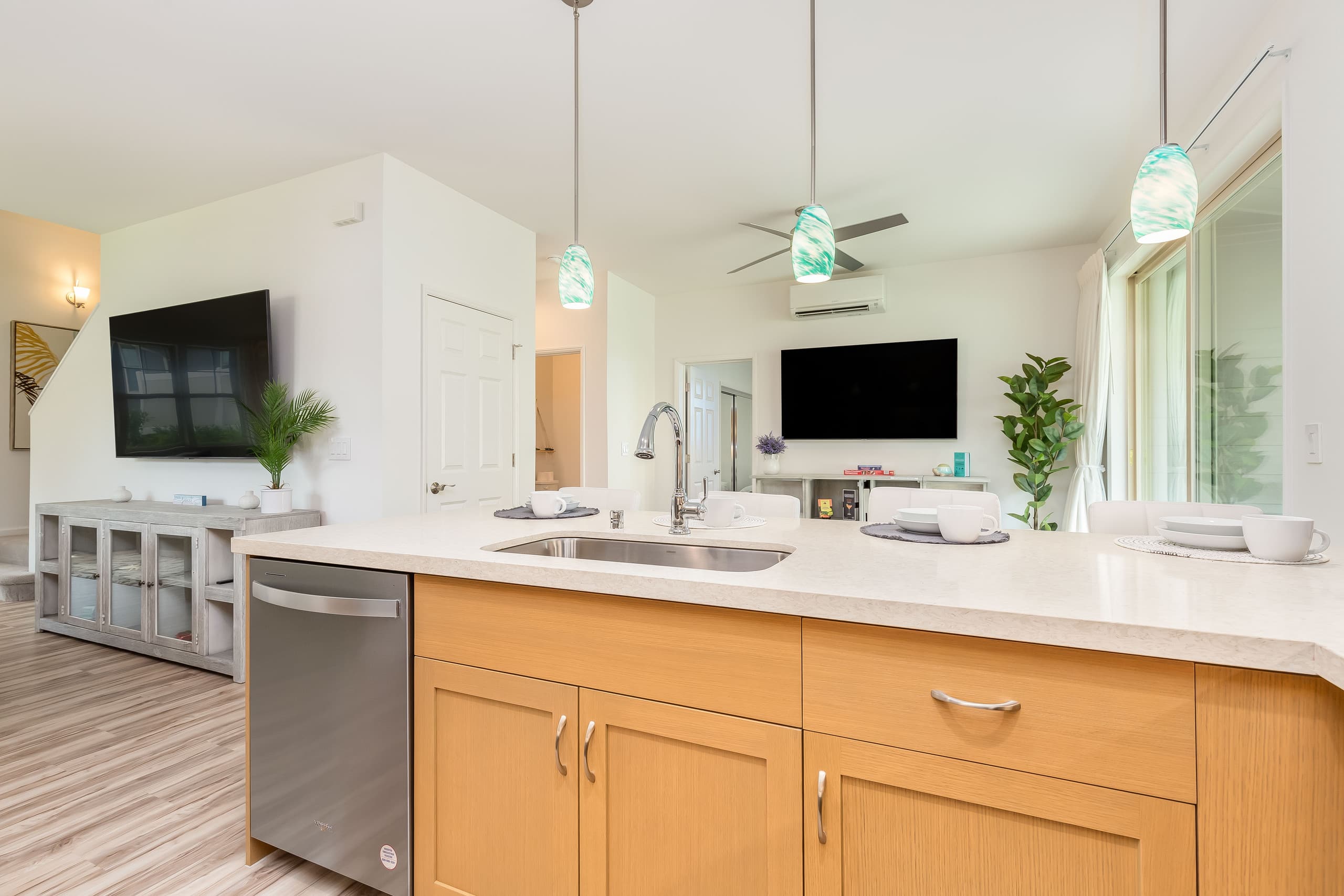 Home in Waianae · ★4.91 · 4 bedrooms · 7 beds · 3.5 private baths - Image 19