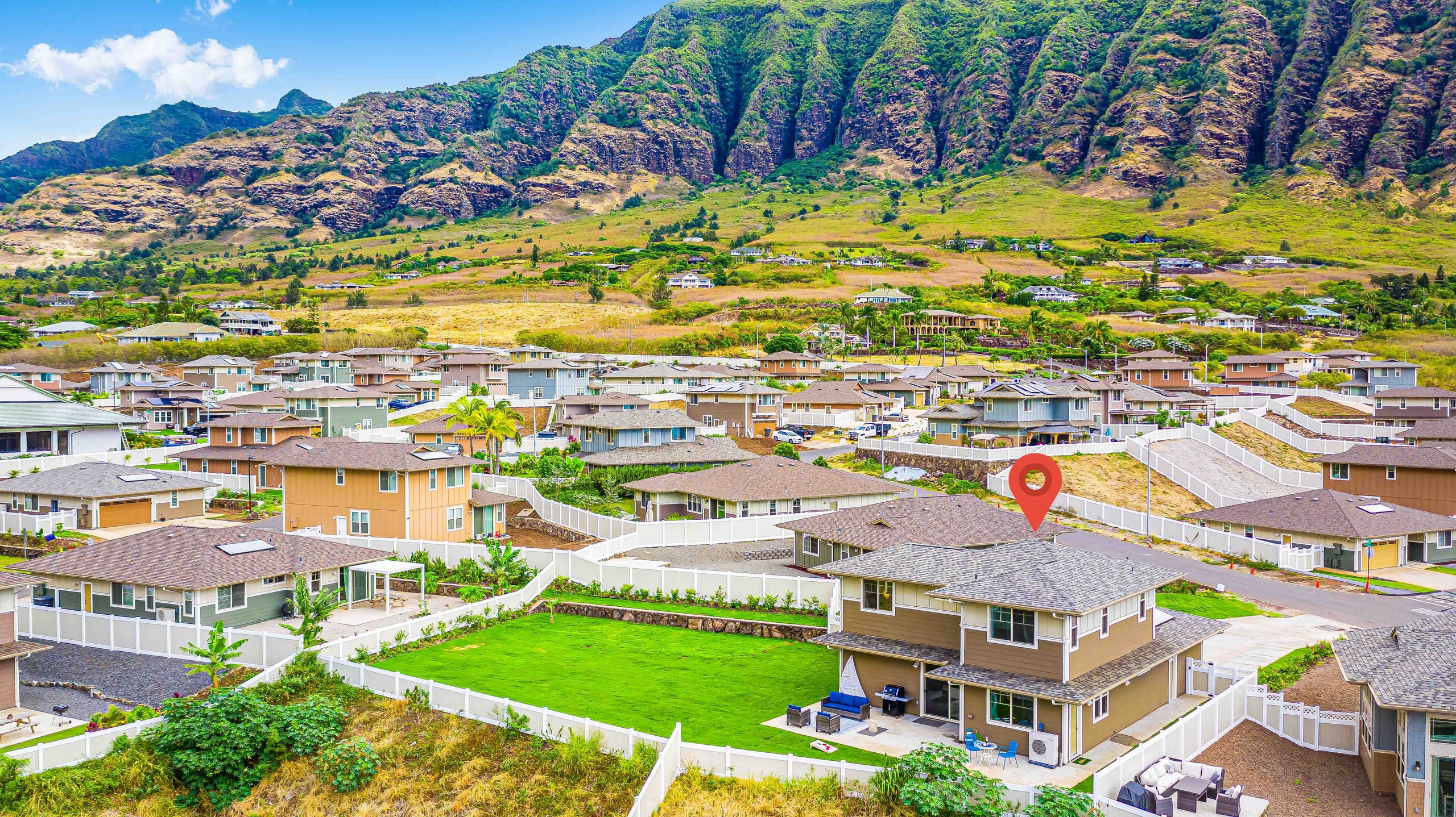 Home in Waianae · ★4.91 · 4 bedrooms · 7 beds · 3.5 private baths - Image 56