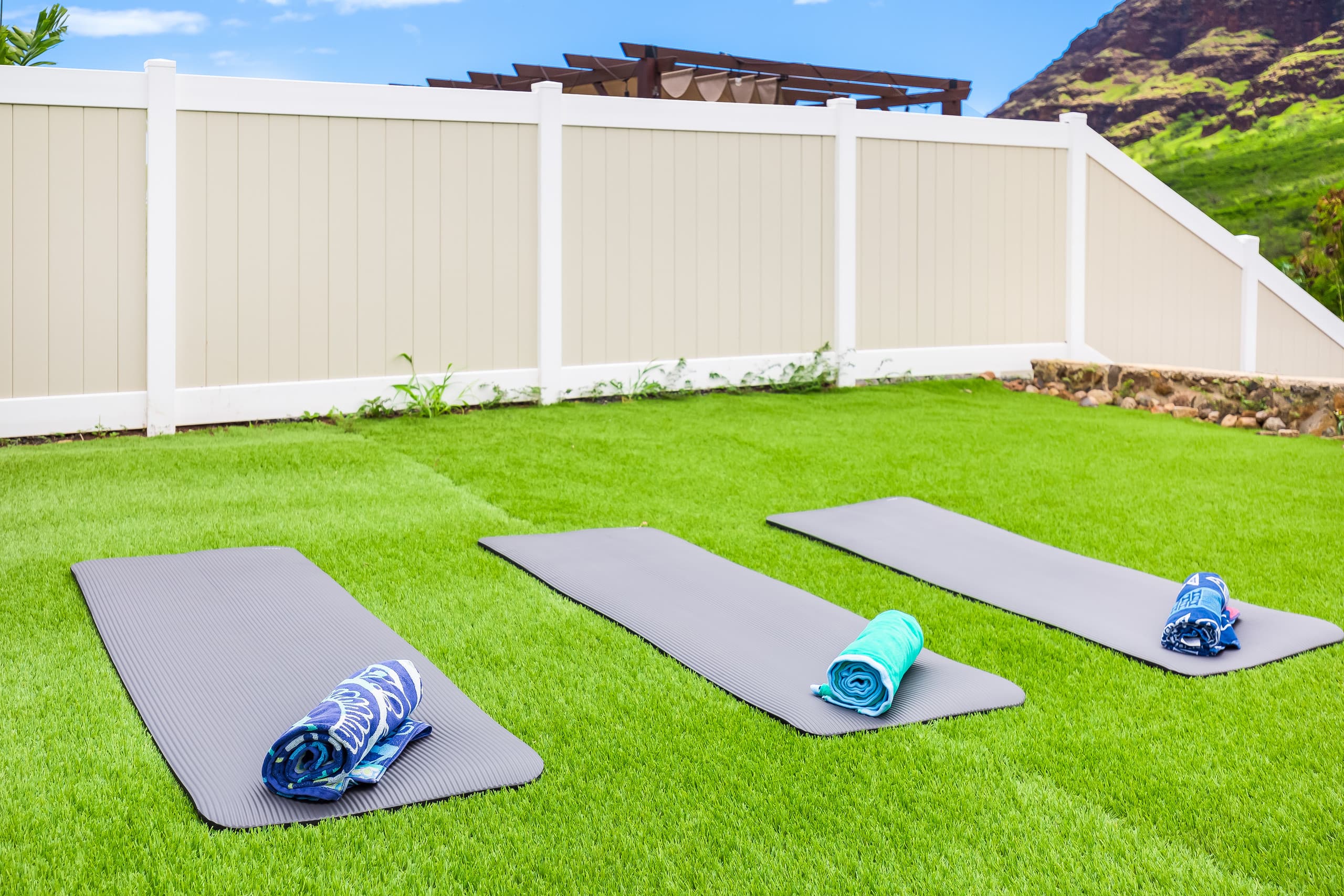 Home in Waianae · ★4.91 · 4 bedrooms · 7 beds · 2.5 baths - Image 55