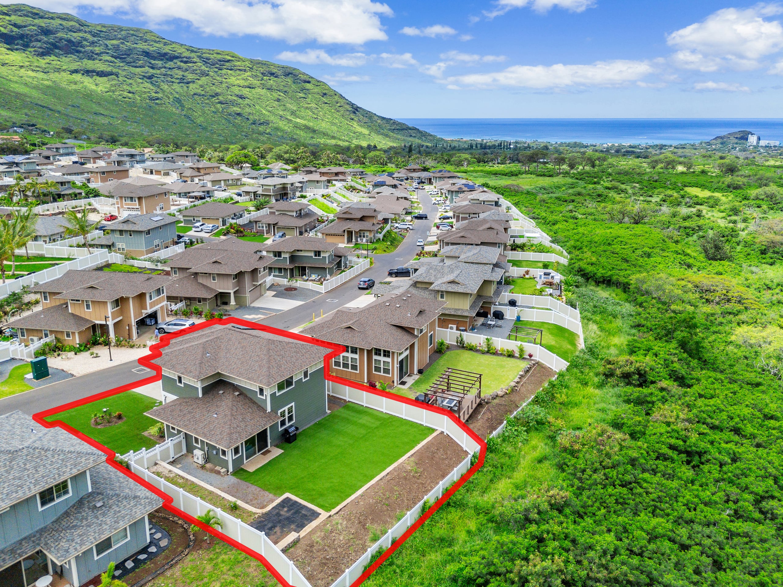 Home in Waianae · ★4.91 · 4 bedrooms · 7 beds · 2.5 baths - Image 89