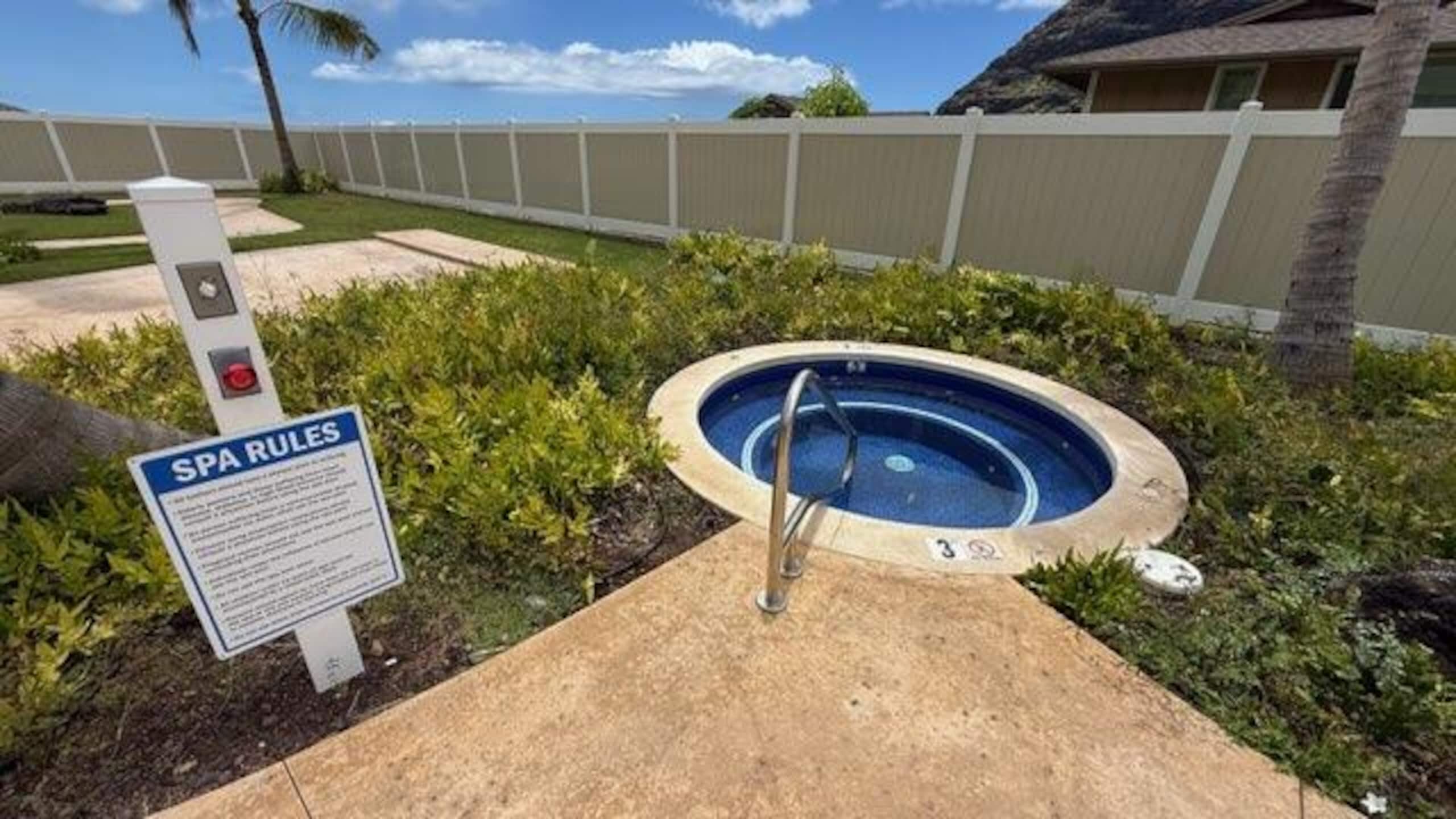 Home in Waianae · ★4.91 · 4 bedrooms · 7 beds · 2.5 baths - Image 102