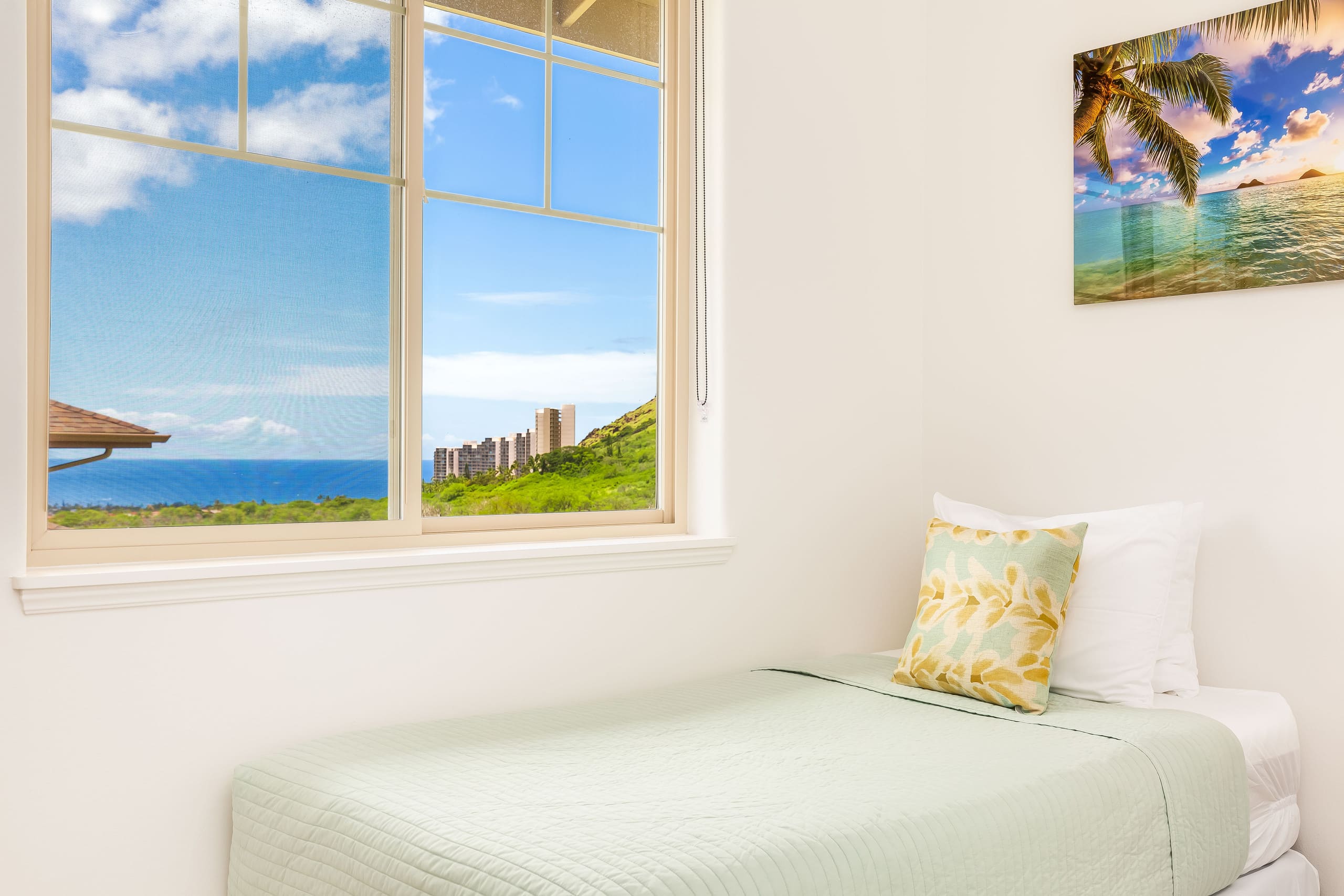Home in Waianae · ★4.91 · 4 bedrooms · 7 beds · 2.5 baths - Image 34