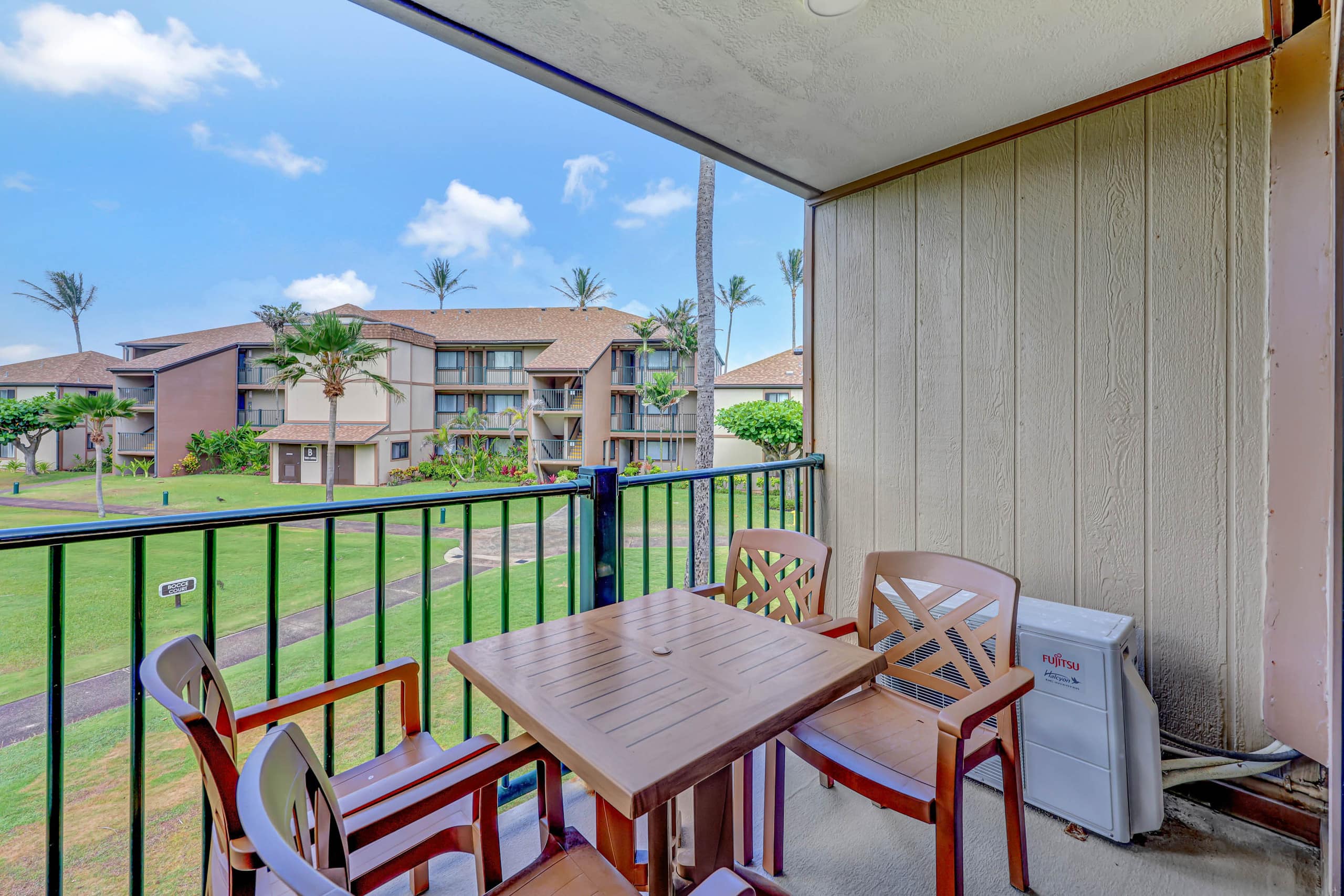 Condo in Kapaa · ★4.94 · 1 bedroom · 2 beds · 1 shared bath - Image 37