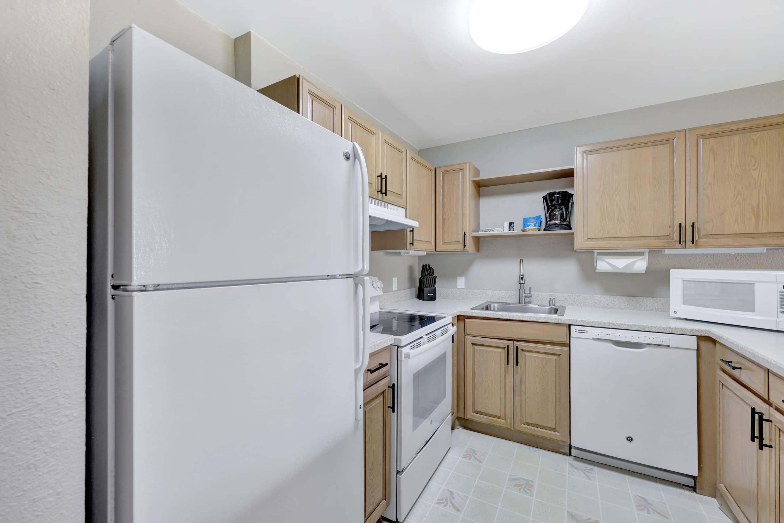 Condo in Kapaa · ★4.94 · 1 bedroom · 2 beds · 1 shared bath - Image 6