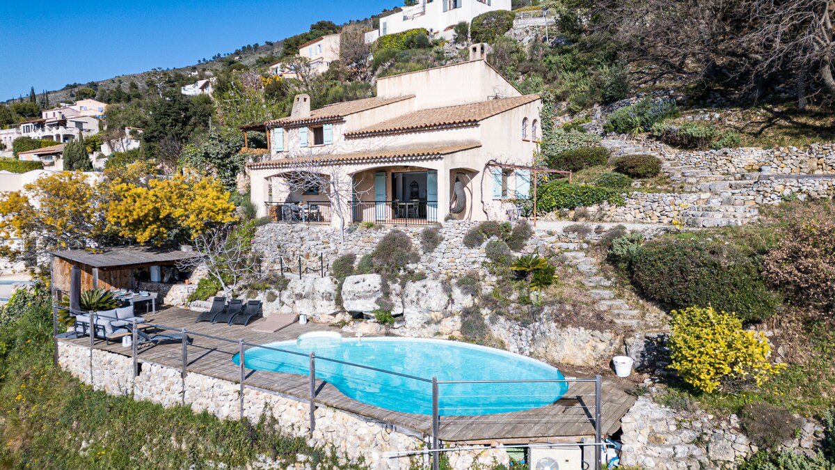 Villa Douce — view 2