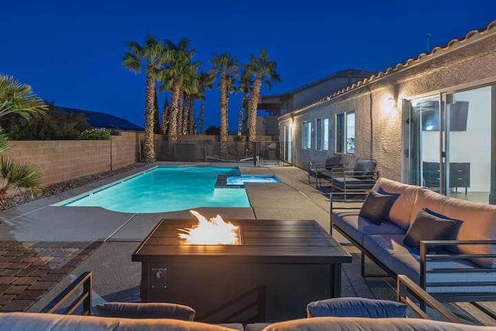 Ultimate Family Getaway! Pool • Spa • Arcade